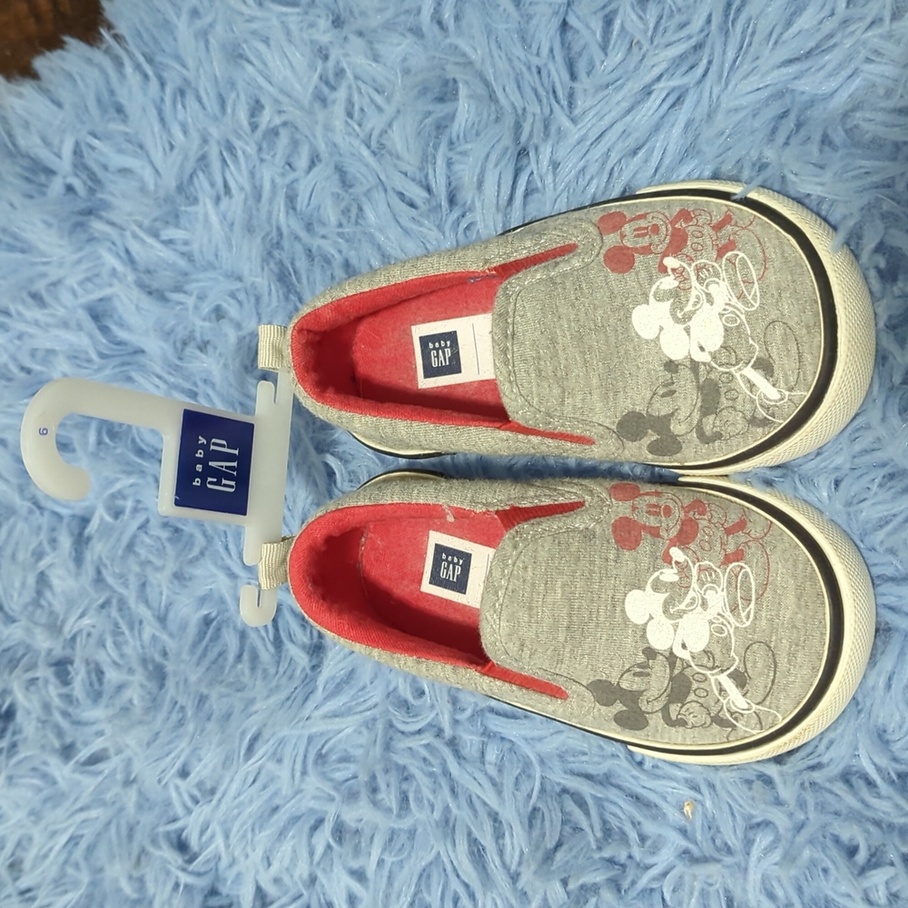 Baby Gap Size 6 Mickey Mouse Slip On Shoes